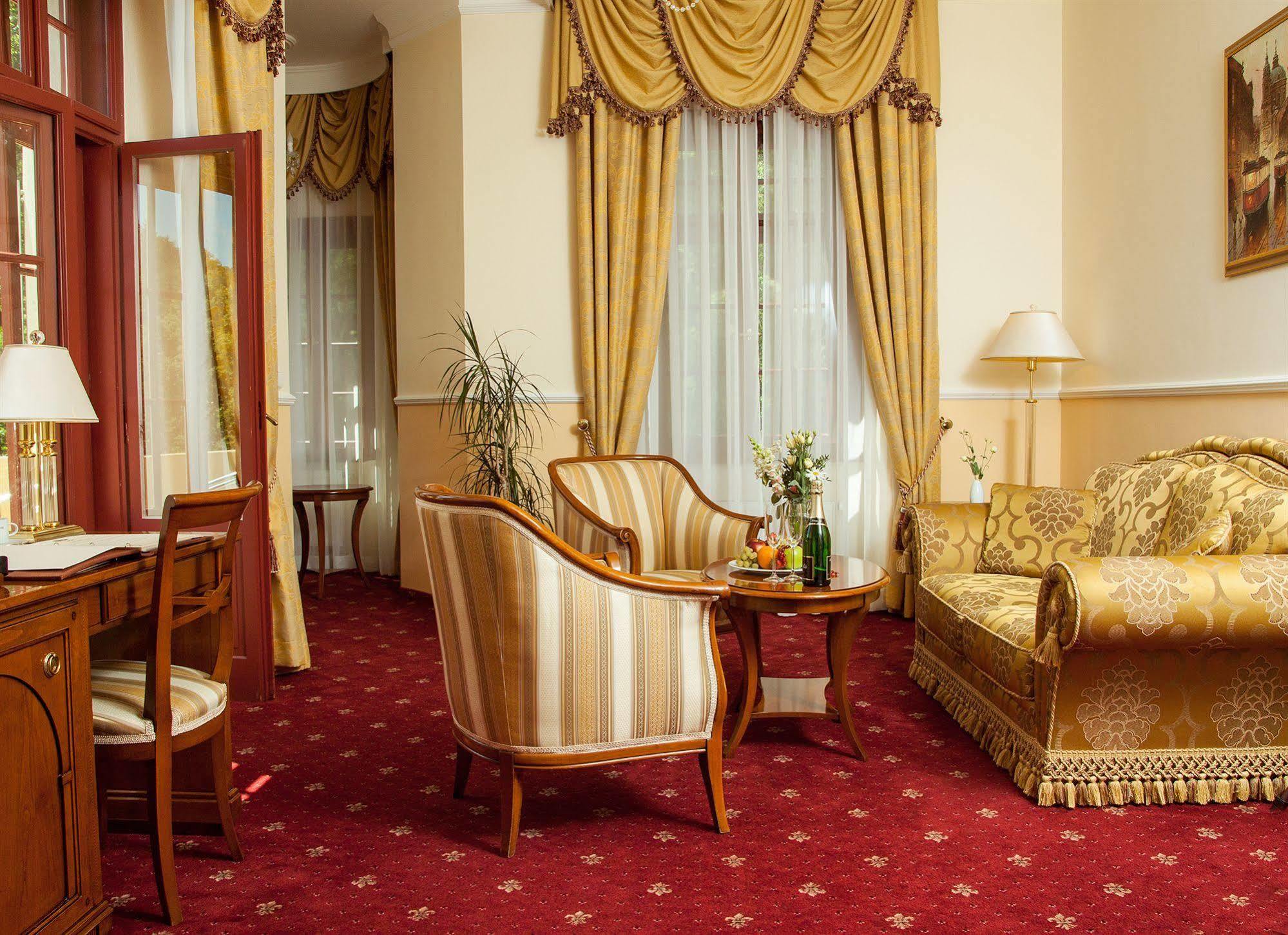 Villa Ritter Карловы Вары Экстерьер фото